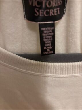Victoria's Secret Cream Crewneck Sweater